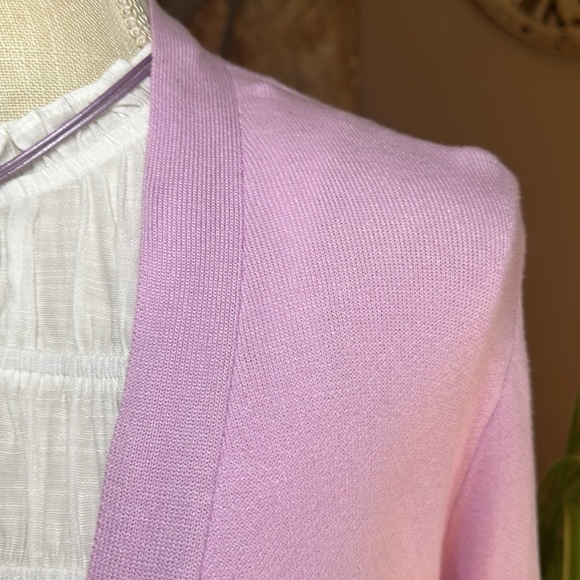 Renuar Chain and T-bar Cardigan with Pockets Size Medium Lavender - Picture 4 of 10
